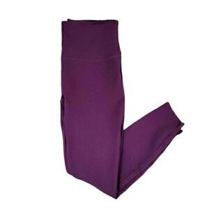 SPANX leggings size small NW WITH OUT TAGS